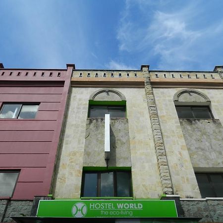 The Eco-Living Hostel Denpasar Exterior foto